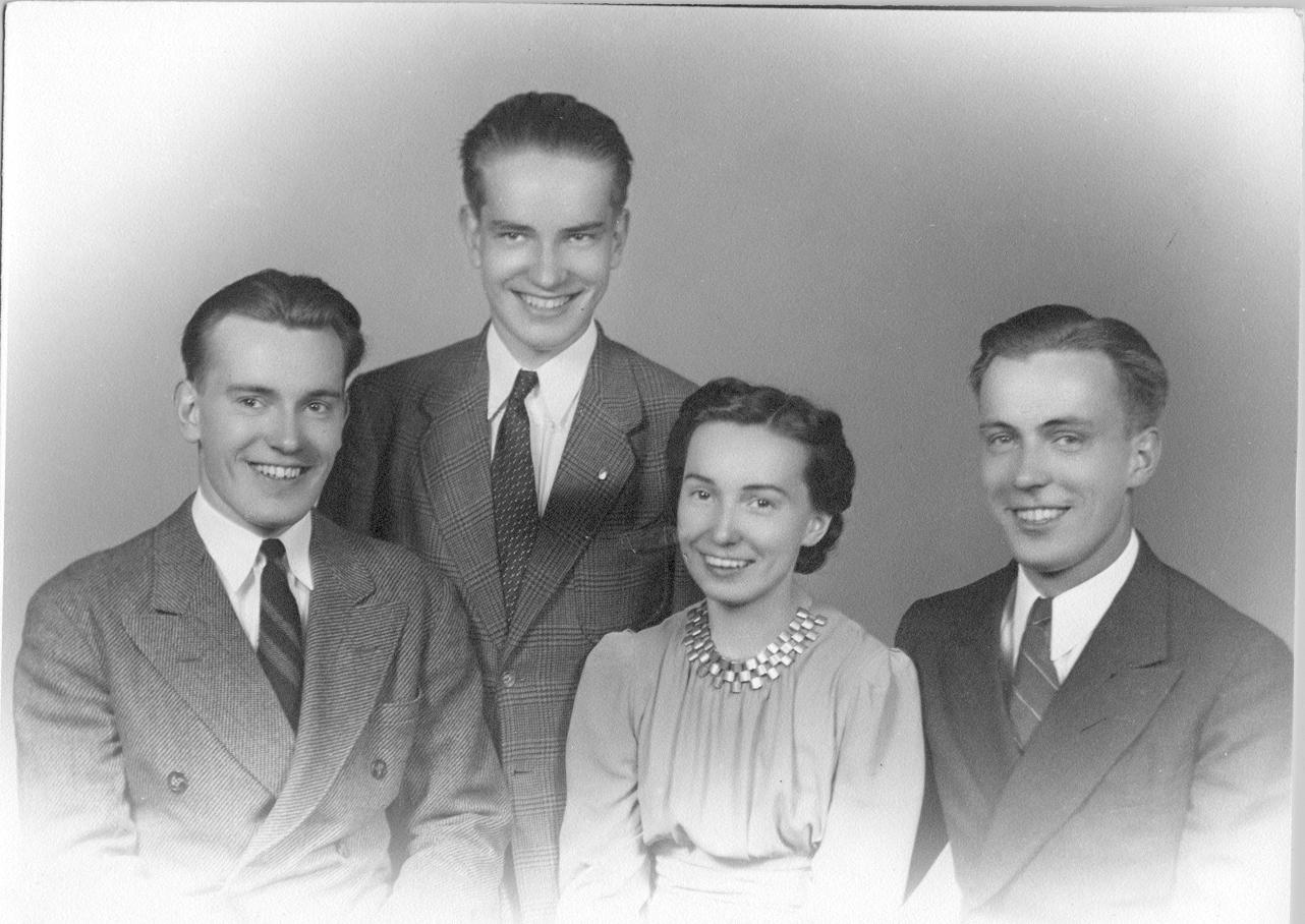 Karl J. Jr, Cliff, Loraine and Perry Petersen